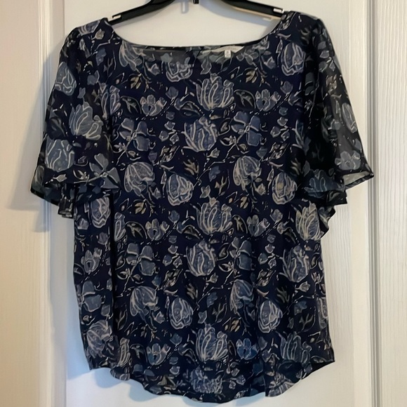 Lucky Brand Tops - Lucky Brand Blue Flowered Blouse Sz XL